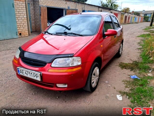 Красный Шевроле Авео, объемом двигателя 1.5 л и пробегом 203 тыс. км за 2850 $, фото 9 на Automoto.ua