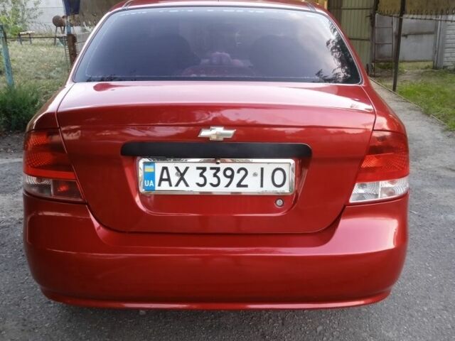 Красный Шевроле Авео, объемом двигателя 1.5 л и пробегом 248 тыс. км за 3490 $, фото 5 на Automoto.ua