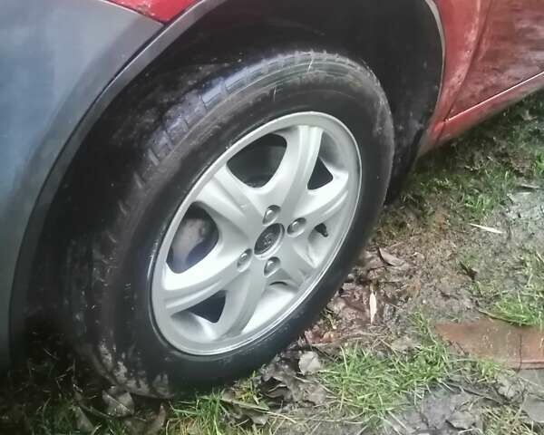 Красный Шевроле Авео, объемом двигателя 1.5 л и пробегом 250 тыс. км за 2650 $, фото 9 на Automoto.ua