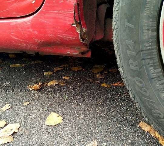 Красный Шевроле Авео, объемом двигателя 1.5 л и пробегом 280 тыс. км за 2650 $, фото 3 на Automoto.ua