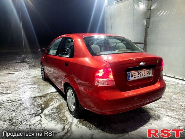 Красный Шевроле Авео, объемом двигателя 1.5 л и пробегом 211 тыс. км за 2300 $, фото 11 на Automoto.ua