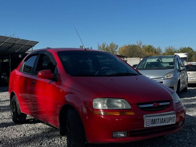 Красный Шевроле Авео, объемом двигателя 0 л и пробегом 191 тыс. км за 2500 $, фото 3 на Automoto.ua