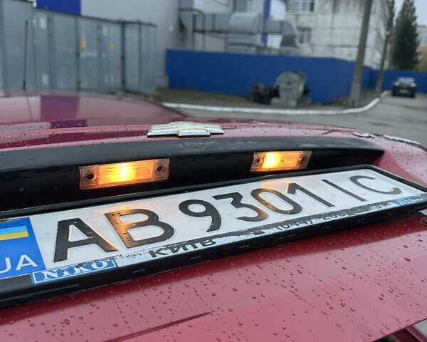 Красный Шевроле Авео, объемом двигателя 1.5 л и пробегом 268 тыс. км за 3500 $, фото 27 на Automoto.ua