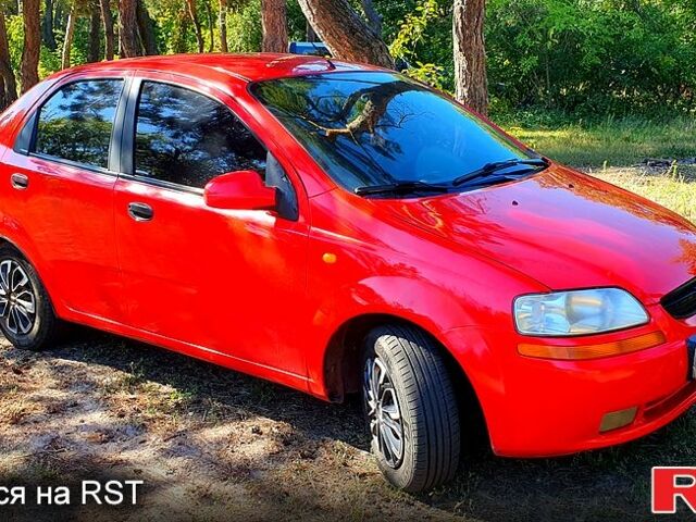 Красный Шевроле Авео, объемом двигателя 1.5 л и пробегом 318 тыс. км за 3000 $, фото 8 на Automoto.ua