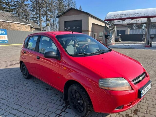 Красный Шевроле Авео, объемом двигателя 1.2 л и пробегом 208 тыс. км за 3000 $, фото 3 на Automoto.ua