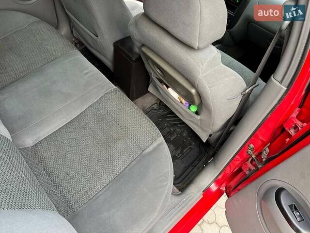 Красный Шевроле Авео, объемом двигателя 1.5 л и пробегом 222 тыс. км за 3500 $, фото 15 на Automoto.ua