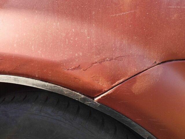 Красный Шевроле Авео, объемом двигателя 1.5 л и пробегом 350 тыс. км за 1800 $, фото 9 на Automoto.ua