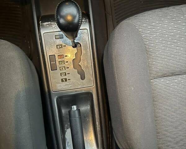 Красный Шевроле Авео, объемом двигателя 1.4 л и пробегом 169 тыс. км за 4200 $, фото 22 на Automoto.ua