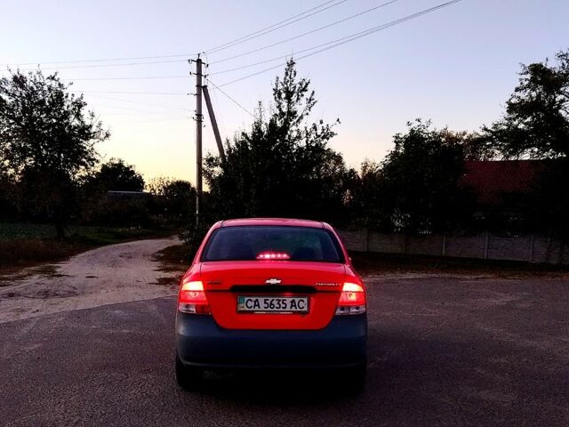 Червоний Шевроле Авео, об'ємом двигуна 1.5 л та пробігом 122 тис. км за 2955 $, фото 1 на Automoto.ua