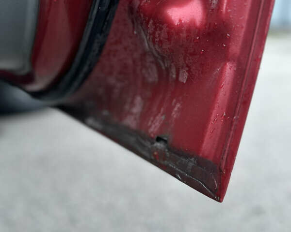 Красный Шевроле Авео, объемом двигателя 1.5 л и пробегом 268 тыс. км за 3500 $, фото 18 на Automoto.ua