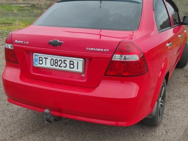 Красный Шевроле Авео, объемом двигателя 1.5 л и пробегом 200 тыс. км за 4500 $, фото 13 на Automoto.ua