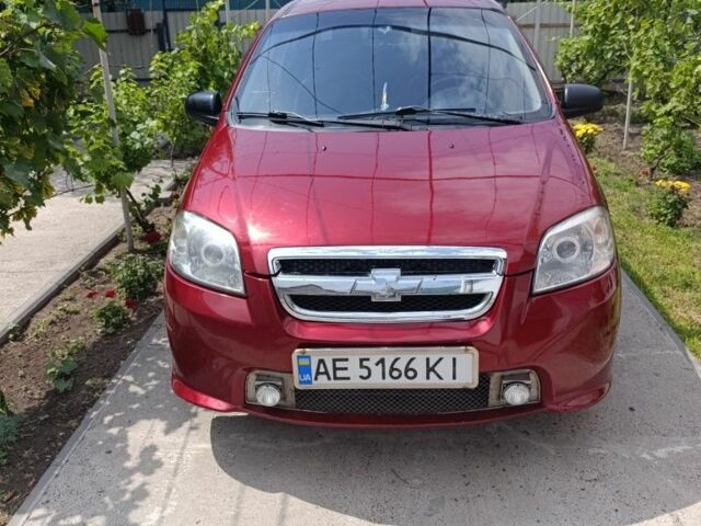 Шевроле Авео 2006 в Днепре (Днепропетровске) на Automoto.ua Красный Шевроле Авео, объемом двигателя 1.5 л и пробегом 189 тыс. км за 3200 $, фото 2 на Automoto.ua