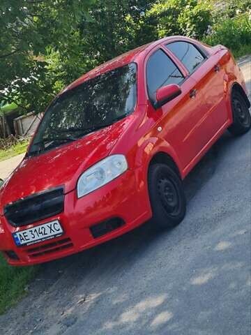 Красный Шевроле Авео, объемом двигателя 1.5 л и пробегом 176 тыс. км за 2650 $, фото 9 на Automoto.ua
