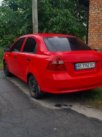 Красный Шевроле Авео, объемом двигателя 1.5 л и пробегом 176 тыс. км за 2650 $, фото 8 на Automoto.ua