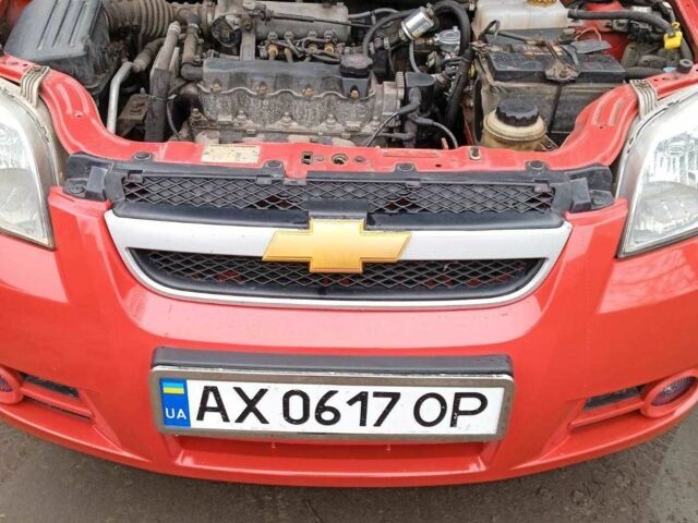 Красный Шевроле Авео, объемом двигателя 1.5 л и пробегом 180 тыс. км за 4500 $, фото 7 на Automoto.ua