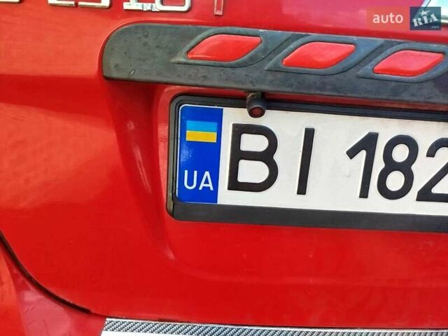 Красный Шевроле Авео, объемом двигателя 1.5 л и пробегом 226 тыс. км за 3500 $, фото 4 на Automoto.ua