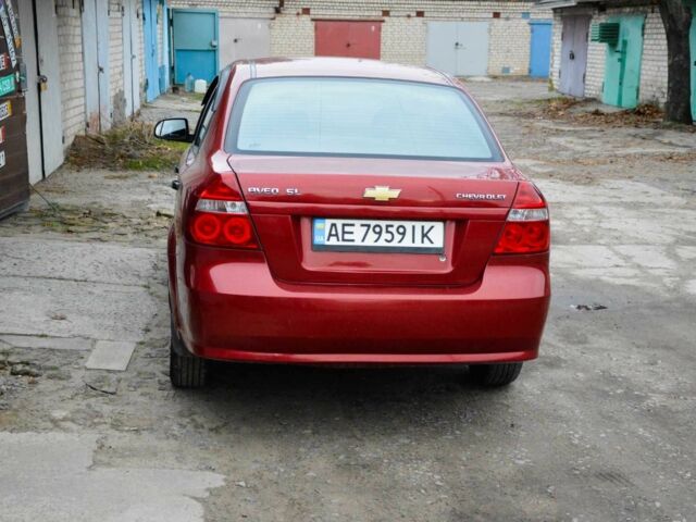 Красный Шевроле Авео, объемом двигателя 1.5 л и пробегом 87 тыс. км за 4800 $, фото 6 на Automoto.ua