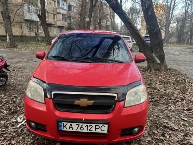 Красный Шевроле Авео, объемом двигателя 1.5 л и пробегом 184 тыс. км за 3000 $, фото 2 на Automoto.ua