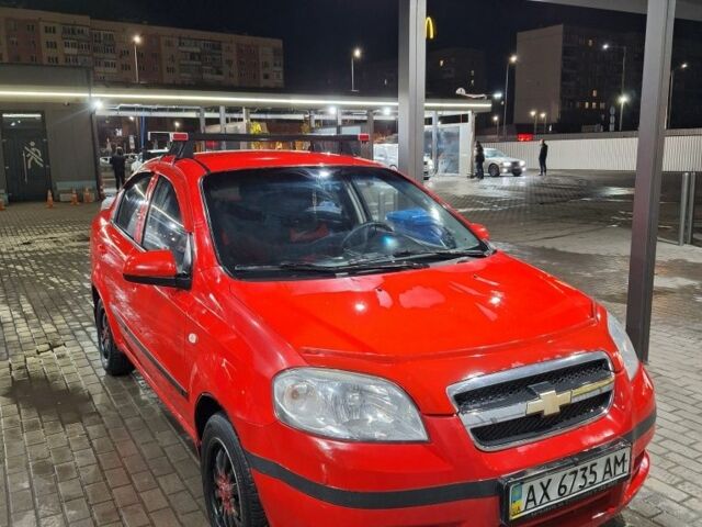 Червоний Шевроле Авео, об'ємом двигуна 1.5 л та пробігом 265 тис. км за 3800 $, фото 1 на Automoto.ua