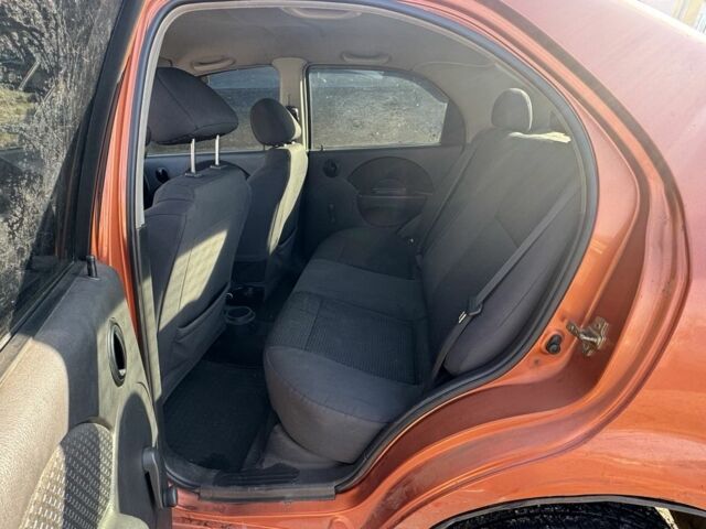 Червоний Шевроле Авео, об'ємом двигуна 1.5 л та пробігом 179 тис. км за 1100 $, фото 17 на Automoto.ua