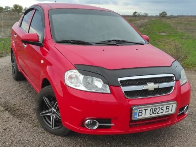 Красный Шевроле Авео, объемом двигателя 1.5 л и пробегом 200 тыс. км за 4500 $, фото 12 на Automoto.ua
