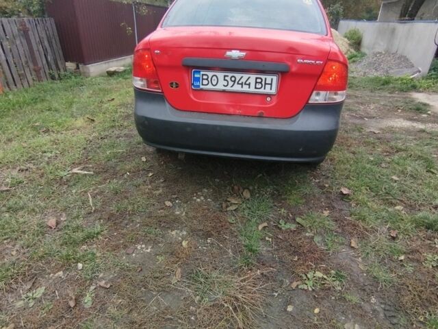 Красный Шевроле Авео, объемом двигателя 1.5 л и пробегом 163 тыс. км за 2100 $, фото 6 на Automoto.ua