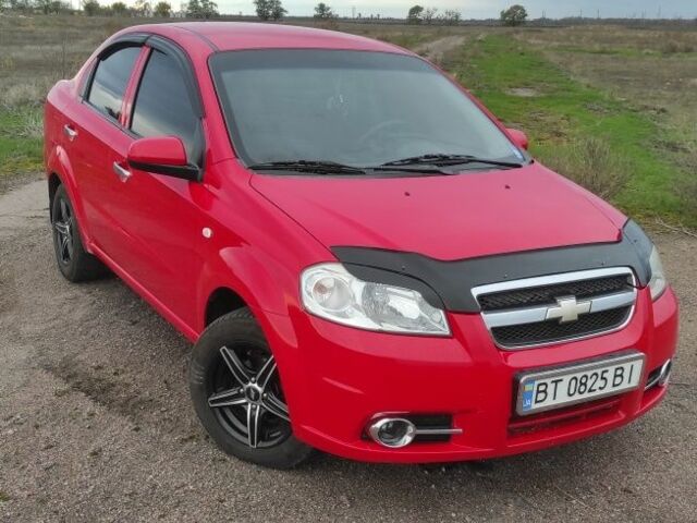 Красный Шевроле Авео, объемом двигателя 1.5 л и пробегом 200 тыс. км за 4500 $, фото 20 на Automoto.ua