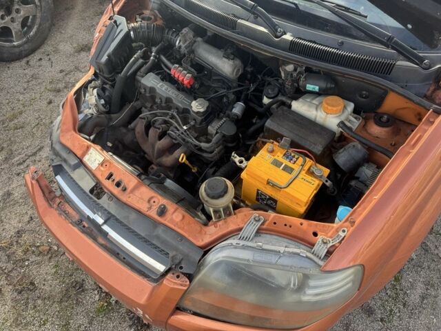 Червоний Шевроле Авео, об'ємом двигуна 1.5 л та пробігом 179 тис. км за 1100 $, фото 11 на Automoto.ua