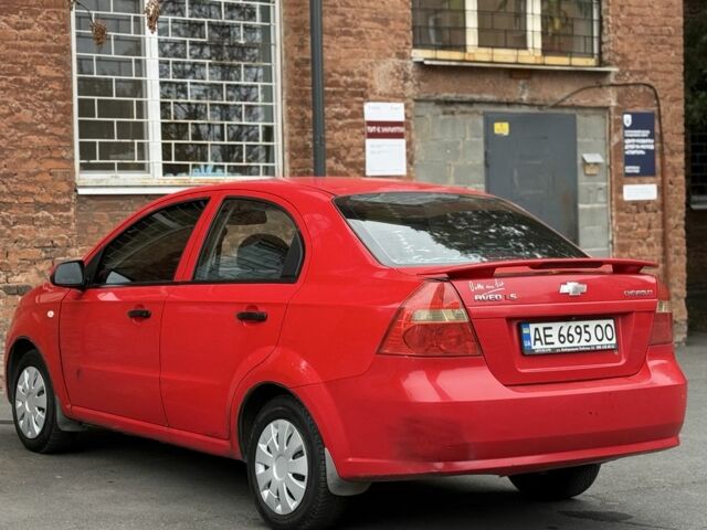 Красный Шевроле Авео, объемом двигателя 1.5 л и пробегом 280 тыс. км за 2800 $, фото 7 на Automoto.ua