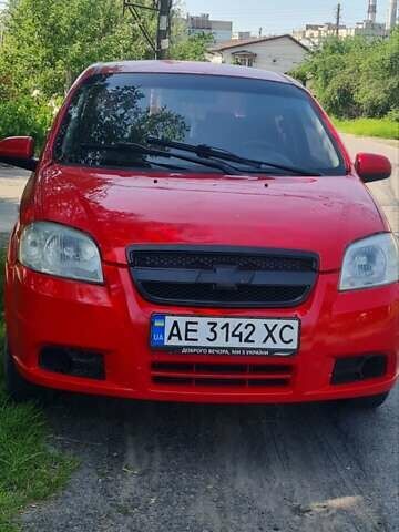 Красный Шевроле Авео, объемом двигателя 1.5 л и пробегом 178 тыс. км за 2699 $, фото 7 на Automoto.ua