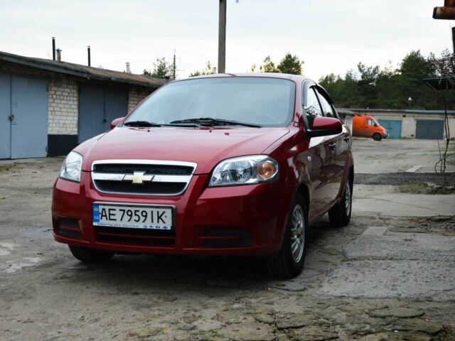 Красный Шевроле Авео, объемом двигателя 1.5 л и пробегом 87 тыс. км за 4800 $, фото 3 на Automoto.ua