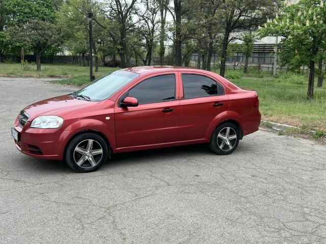 Червоний Шевроле Авео, об'ємом двигуна 0.15 л та пробігом 300 тис. км за 3500 $, фото 1 на Automoto.ua