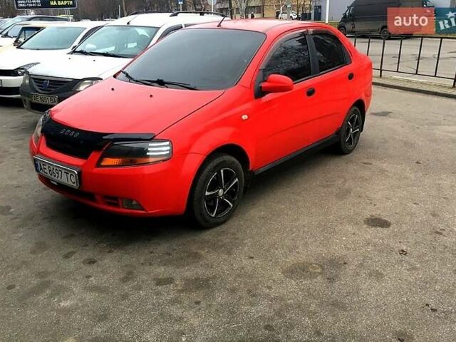 Шевроле Авео 2006 в Никополе на Automoto.ua Красный Шевроле Авео, объемом двигателя 1.5 л и пробегом 280 тыс. км за 2800 $, фото 10 на Automoto.ua