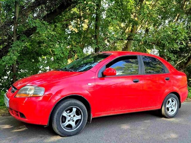 Червоний Шевроле Авео, об'ємом двигуна 1.5 л та пробігом 0 тис. км за 2500 $, фото 2 на Automoto.ua