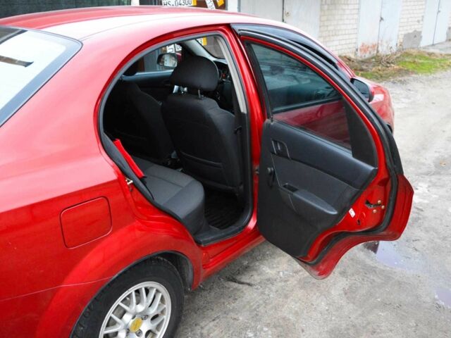 Красный Шевроле Авео, объемом двигателя 1.5 л и пробегом 87 тыс. км за 4800 $, фото 12 на Automoto.ua