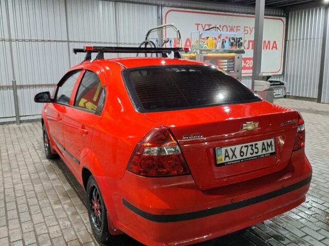 Червоний Шевроле Авео, об'ємом двигуна 1.5 л та пробігом 265 тис. км за 3800 $, фото 3 на Automoto.ua
