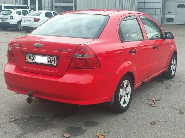 Червоний Шевроле Авео, об'ємом двигуна 1.5 л та пробігом 185 тис. км за 2800 $, фото 3 на Automoto.ua