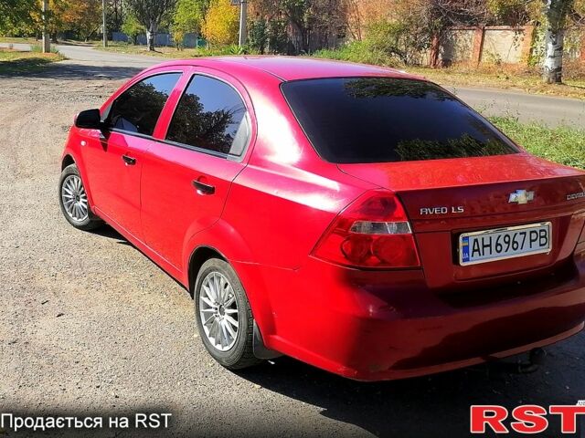 Червоний Шевроле Авео, об'ємом двигуна 1.5 л та пробігом 213 тис. км за 4000 $, фото 1 на Automoto.ua