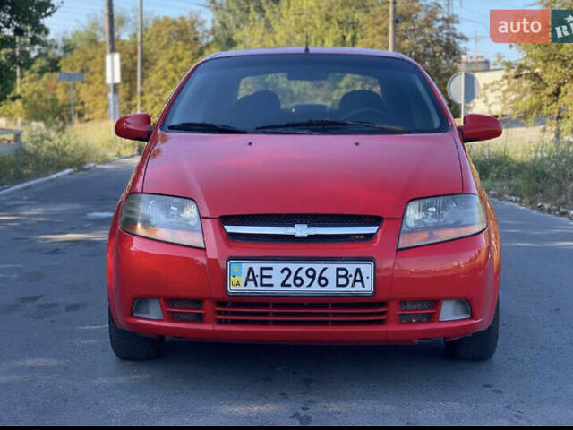 Червоний Шевроле Авео, об'ємом двигуна 1.5 л та пробігом 197 тис. км за 3550 $, фото 3 на Automoto.ua