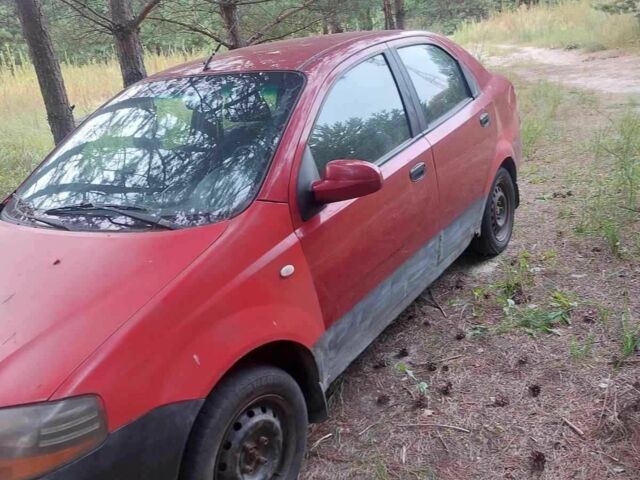 Красный Шевроле Авео, объемом двигателя 0 л и пробегом 154 тыс. км за 830 $, фото 3 на Automoto.ua