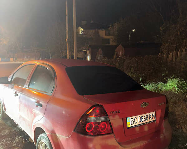 Красный Шевроле Авео, объемом двигателя 0 л и пробегом 250 тыс. км за 1500 $, фото 2 на Automoto.ua