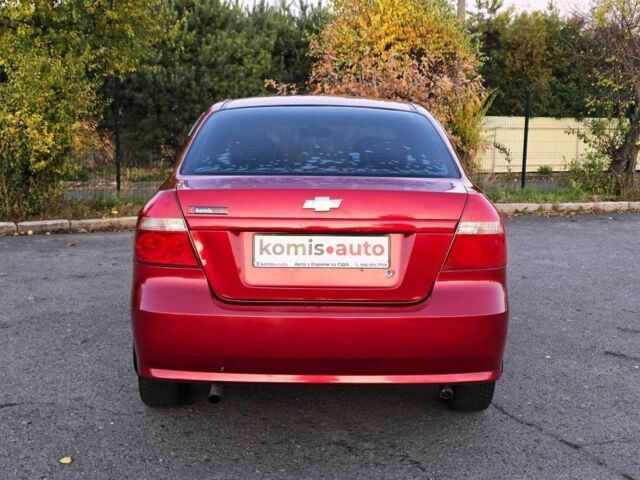 Красный Шевроле Авео, объемом двигателя 0 л и пробегом 180 тыс. км за 3299 $, фото 13 на Automoto.ua