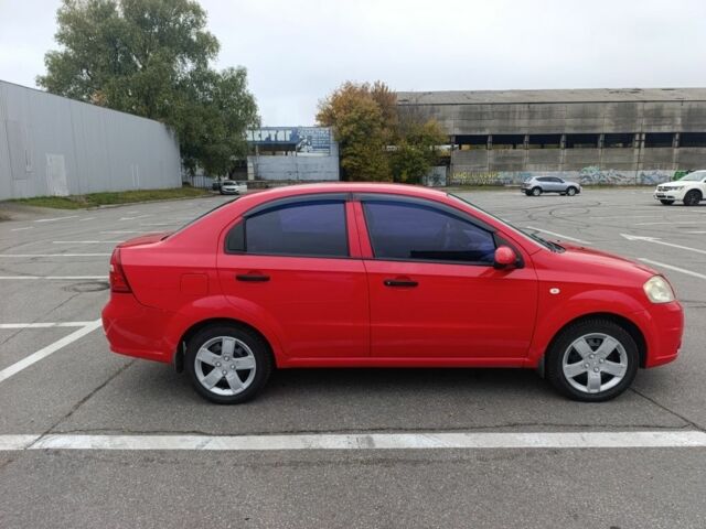 Красный Шевроле Авео, объемом двигателя 1.5 л и пробегом 162 тыс. км за 3537 $, фото 6 на Automoto.ua