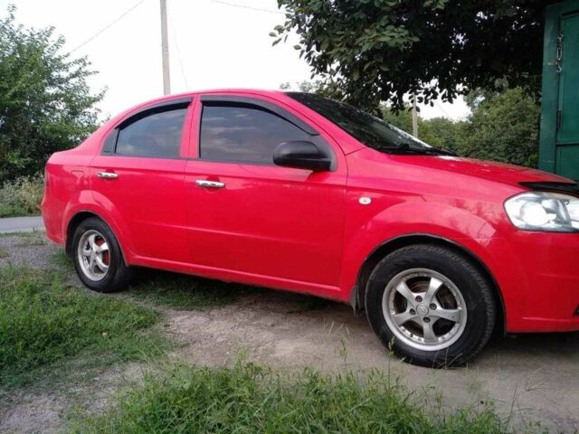 Красный Шевроле Авео, объемом двигателя 1.5 л и пробегом 3 тыс. км за 3500 $, фото 1 на Automoto.ua