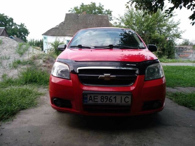 Красный Шевроле Авео, объемом двигателя 1.5 л и пробегом 3 тыс. км за 3500 $, фото 2 на Automoto.ua
