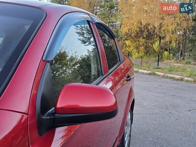 Шевроле Авео 2007 у Хмельницькому на Automoto.ua Червоний Шевроле Авео, об'ємом двигуна 1.5 л та пробігом 180 тис. км за 3299 $, фото 10 на Automoto.ua