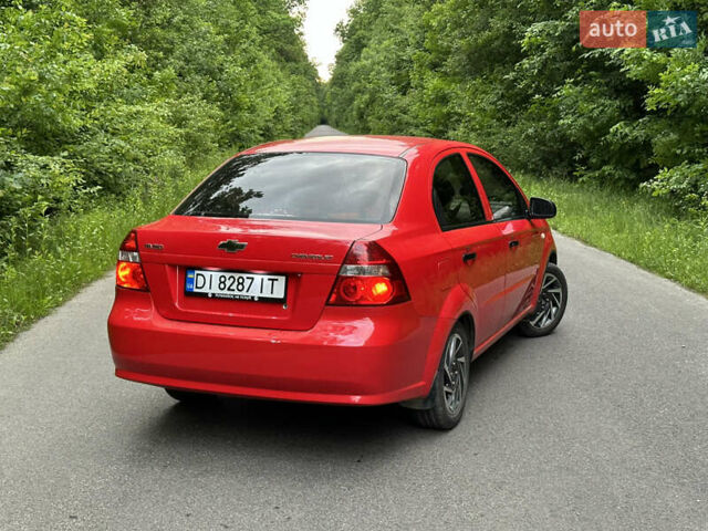 Червоний Шевроле Авео, об'ємом двигуна 1.5 л та пробігом 144 тис. км за 4700 $, фото 3 на Automoto.ua