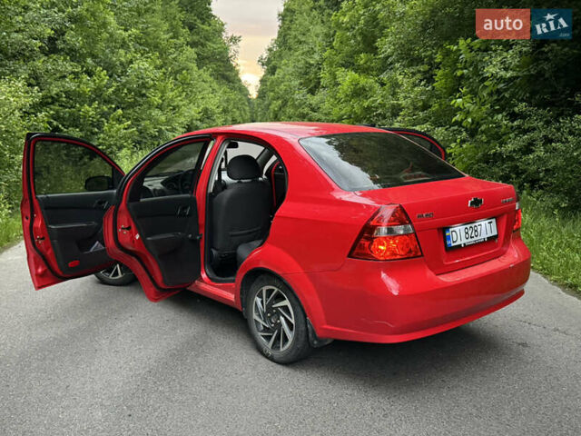 Червоний Шевроле Авео, об'ємом двигуна 1.5 л та пробігом 144 тис. км за 4700 $, фото 9 на Automoto.ua