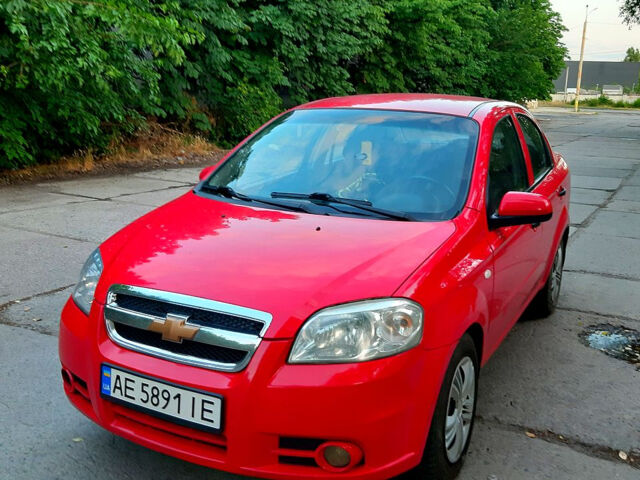Червоний Шевроле Авео, об'ємом двигуна 1.5 л та пробігом 177 тис. км за 1950 $, фото 12 на Automoto.ua