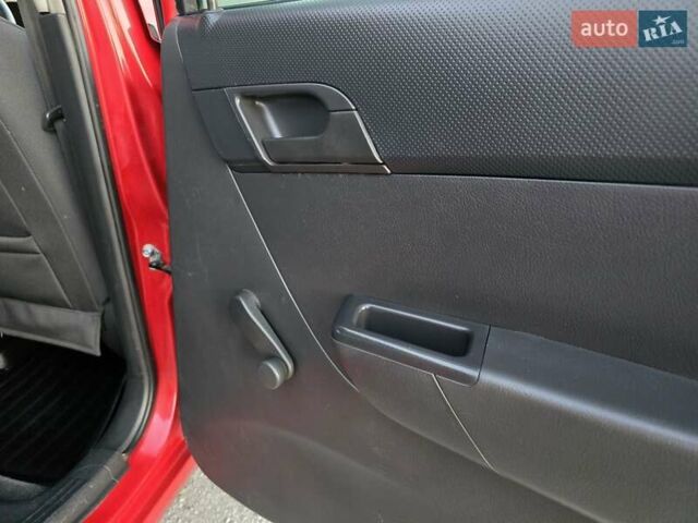 Шевроле Авео 2007 у Хмельницькому на Automoto.ua Червоний Шевроле Авео, об'ємом двигуна 1.5 л та пробігом 180 тис. км за 3299 $, фото 30 на Automoto.ua